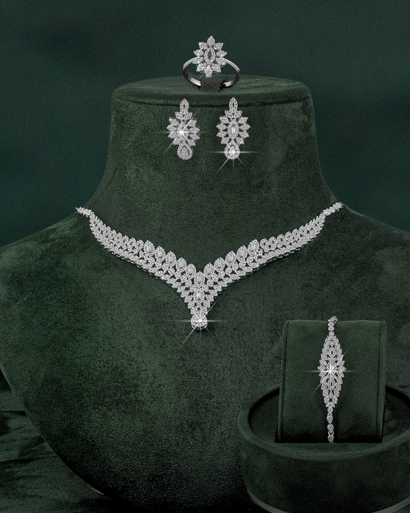 طقم مجوهرات
