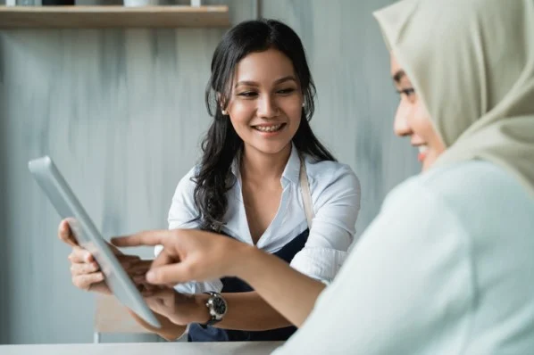 مهارات البيع والتعامل مع العملاء